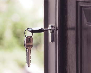 Schlüssel in der Eingangstür